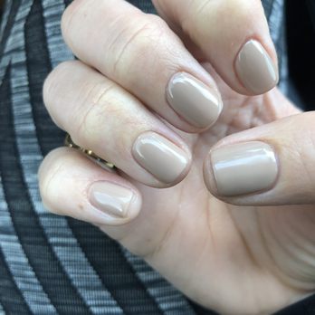 Coco Luxe Nails - Gels that shine for 2+ weeks! - Eyelash Service Near Me - Santa Monica, California
