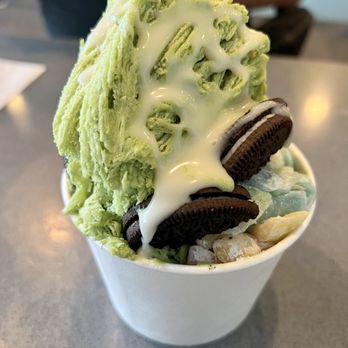 Salju Dessert - Small matcha shaved ice with Oreos and mochi - Desserts Near Me - Alhambra, California Salju Dessert - Small matcha shaved ice with Oreos and mochi - Desserts Near Me - Alhambra, California