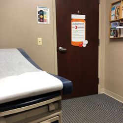 Infinity Primary Care - Clean patient room