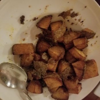Kilauea Lodge - Cajun potatoes - Hotels Near Me - Volcano, Hawaii Kilauea Lodge - Cajun potatoes - Hotels Near Me - Volcano, Hawaii