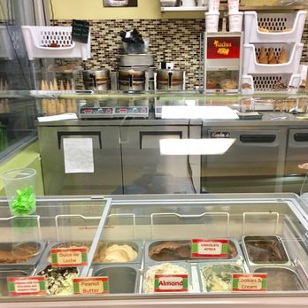 Kiwi International Delights - Coffee & Tea Near Me - Avon, Colorado