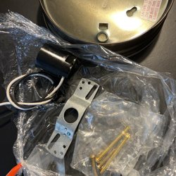 Antique Lamp Supply - Parts of the unassembled fixture