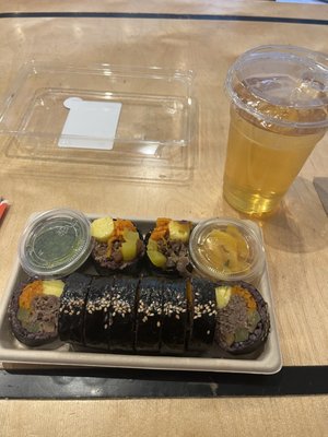 82 Kimbap by null