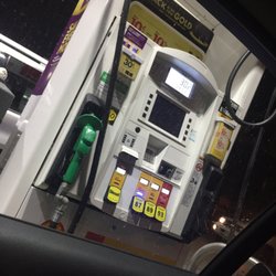 Shell - All New Everything & Working TVs Just Tight Spaces Since Only 4 Pumps