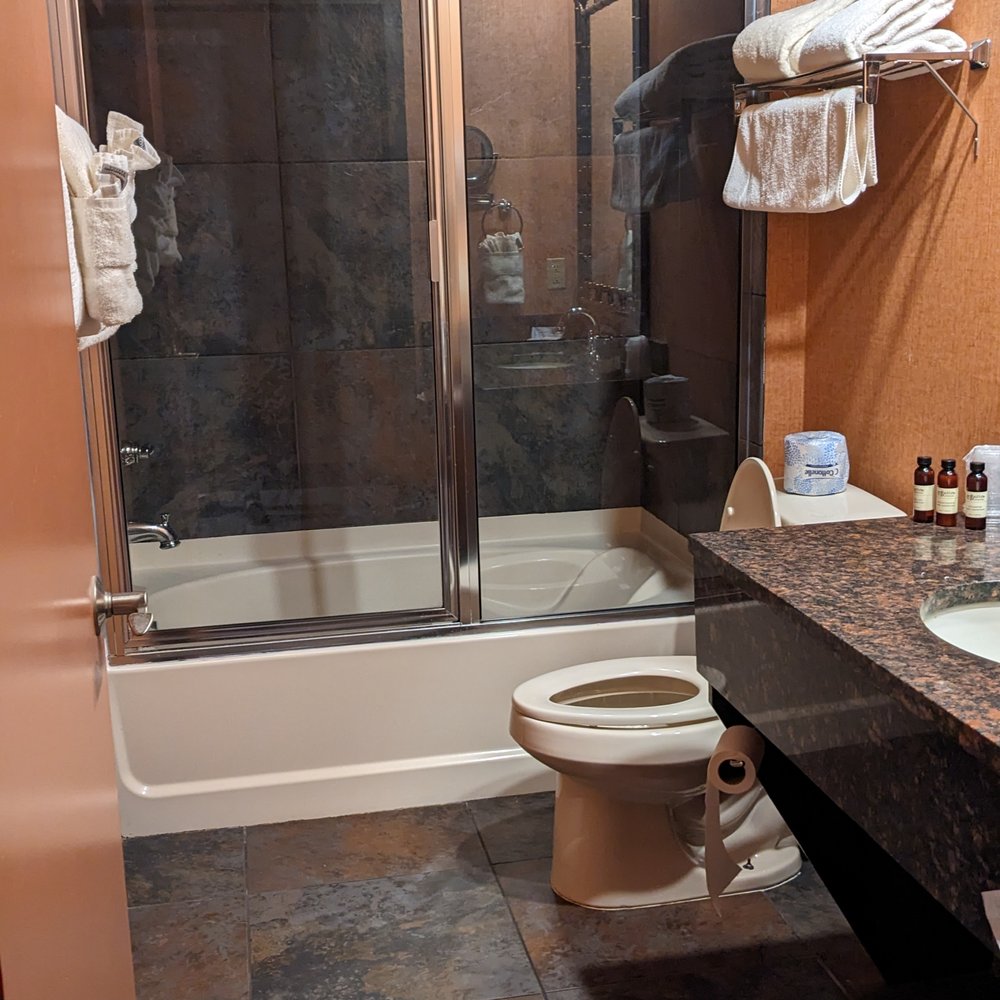 Cork Factory Hotel - Hotels Near Me - Lancaster, Pennsylvania Cork Factory Hotel - Hotels Near Me - Lancaster, Pennsylvania