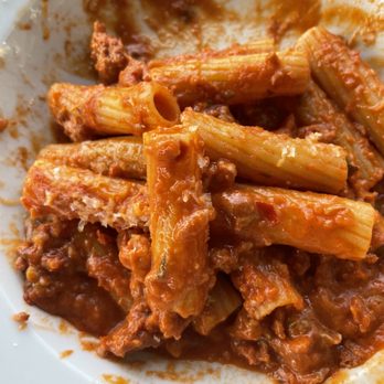 Pigzza - Spicy sausage pasta - Pizza Near Me - Orlando, Florida Pigzza - Spicy sausage pasta - Pizza Near Me - Orlando, Florida