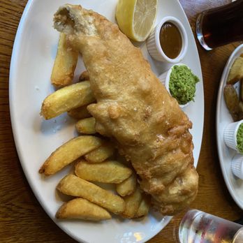 The Lyric - Fish & Chip - Bars Near Me - London, XGL The Lyric - Fish & Chip - Bars Near Me - London, XGL