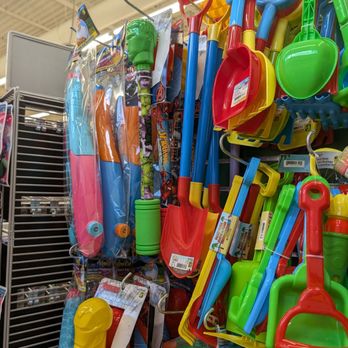Dollarama - The Hulk - Discount Store Near Me - Richmond Hill, Ontario