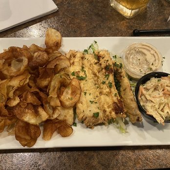 Fox's Pizza Den - Fish n chips not work $13 - Pizza Near Me - Selbyville, Delaware