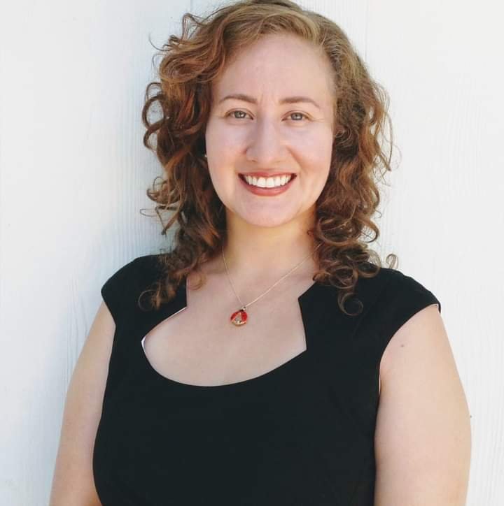 Adriana Davidson LCSW - grief counselor in Houston, TX