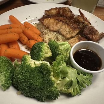Cheddar's Scratch Kitchen - Bourbon salmon and shrimp - Comfort Food Near Me - Naples, Florida