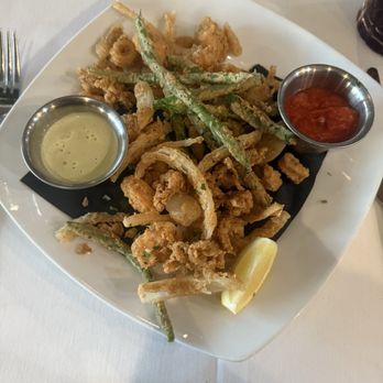George’s Bistro & Bar - Calamari "Fritto Misto" - Pizza Near Me - Houston, Texas George’s Bistro & Bar - Calamari "Fritto Misto" - Pizza Near Me - Houston, Texas