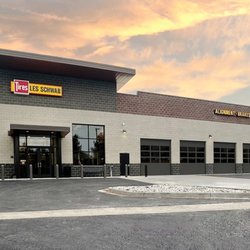 Les Schwab Tire Center