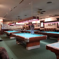 Illinois Billiard Club - Billiard club