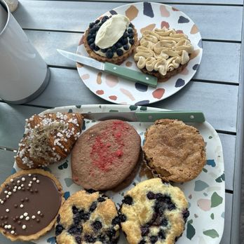 Kasama - Pastry assortment - Filipino Near Me - Chicago, Illinois Kasama - Pastry assortment - Filipino Near Me - Chicago, Illinois