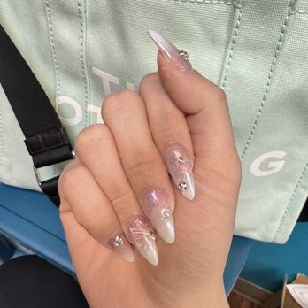 Dazzle Nail - Nail Salons Near Me - Bolingbrook, Illinois