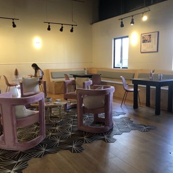 Spill Coffee - Seating area - Coffee & Tea Near Me - Wilmington, North Carolina