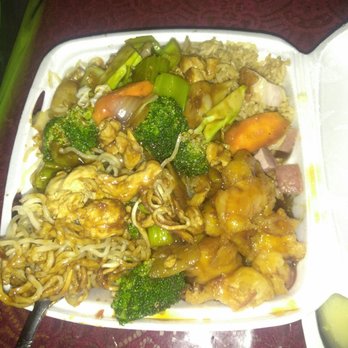 Lum's Chop Suey - Yumm yummmm yummm!!!! - Chinese Near Me - Fresno, California