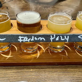 Honor Brewing - The build-your-own-flight of beer 4oz pours for $12 - Trivia Hosts Near Me - Sterling, Virginia