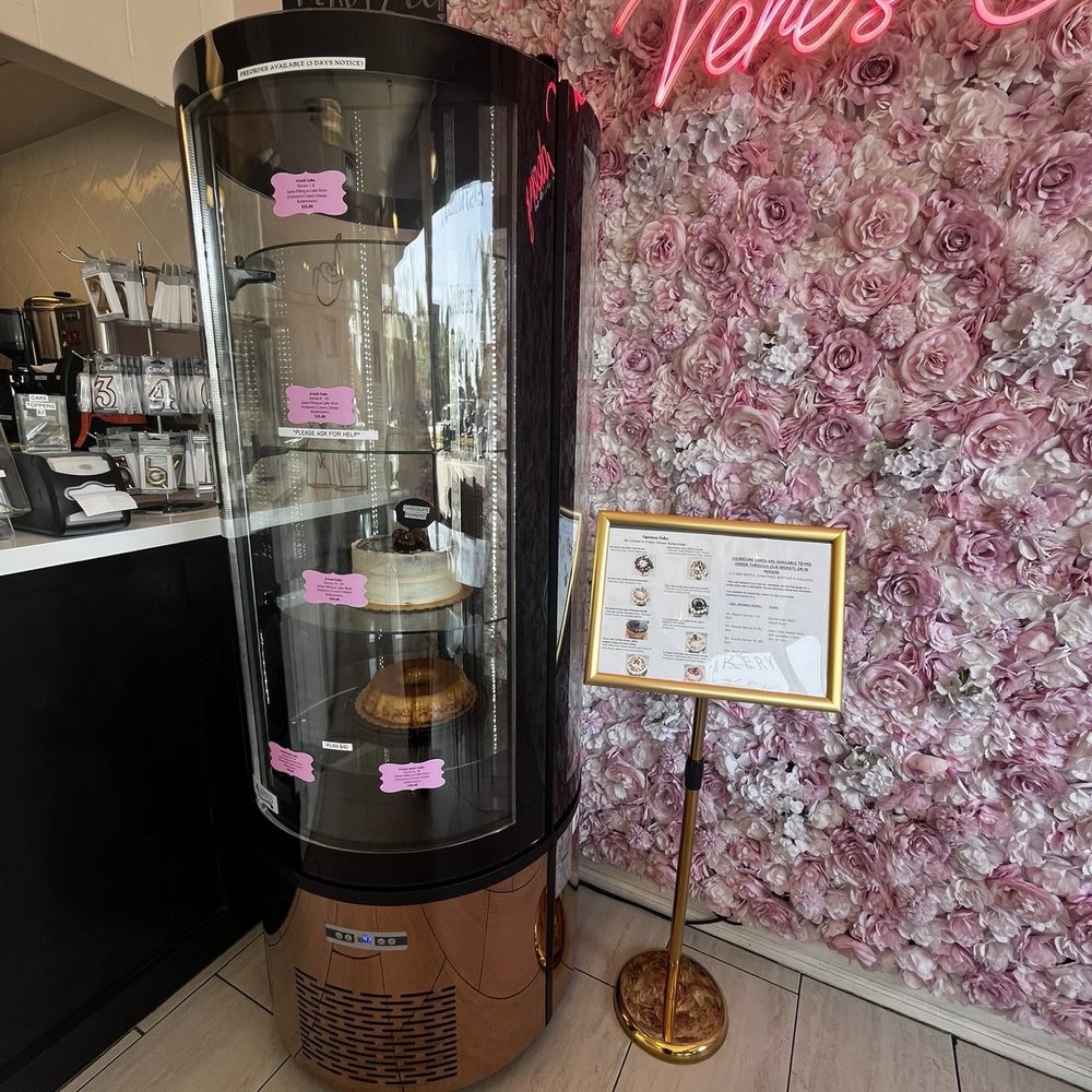 Vere’s Cakery - Cake selection - Desserts Near Me - South Gate, California Vere’s Cakery - Cake selection - Desserts Near Me - South Gate, California