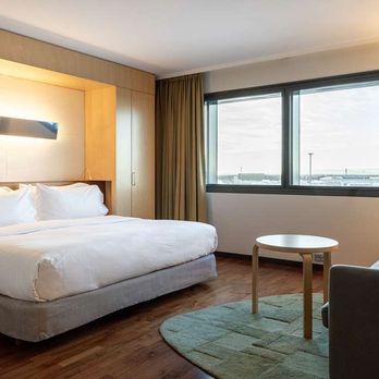 Hilton Helsinki Airport - Guest room - Hotels Near Me - Vantaa, 18 Hilton Helsinki Airport - Guest room - Hotels Near Me - Vantaa, 18