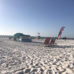 BouYah Watersports - Hilton Clearwater - 2 recliners and an umbrella $50