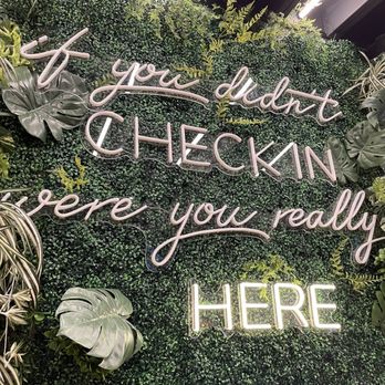 The Place 2 Be - Breakfast & Brunch Near Me - New Haven, Connecticut