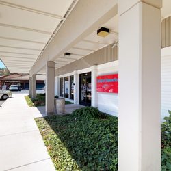 Bank of America Financial Center - Storefront
