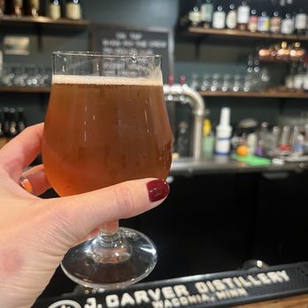 Perennial on the Trail - Beer Bar Near Me - St. Louis, Missouri