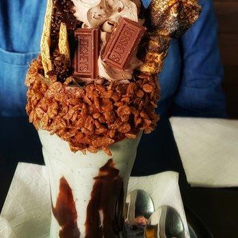 Stellian's - Italian Near Me - Central City, Kentucky
