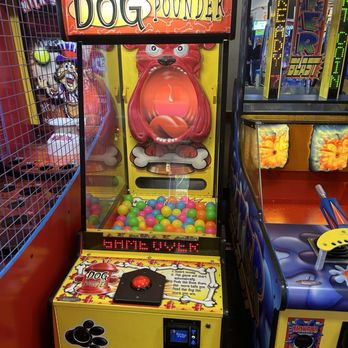 Chuck E. Cheese - Not working - Pizza Near Me - Stevenson Ranch, California