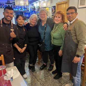 Solar do Vez - The owner and staff - Portuguese Near Me - Lisbon, 11 Solar do Vez - The owner and staff - Portuguese Near Me - Lisbon, 11