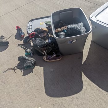 Fat and Skinny Movers - They dropped stuff, tried to shove it back in before I noticed. Took 4 hrs to move one bedroom unit 2 mls away - Movers Near Me - Denver, Colorado