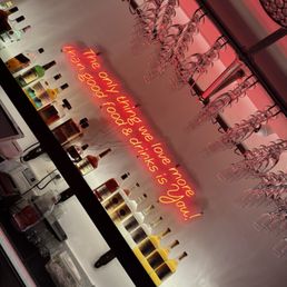 Bar vibes