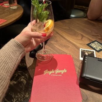 The Dead Rabbit - Santa's helper drink - Cocktail Bars Near Me - New York, New York The Dead Rabbit - Santa's helper drink - Cocktail Bars Near Me - New York, New York
