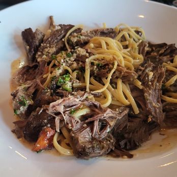 Hazelwood Food and Drinks - Short Rib Linguini - American Near Me - Bloomington, Minnesota Hazelwood Food and Drinks - Short Rib Linguini - American Near Me - Bloomington, Minnesota