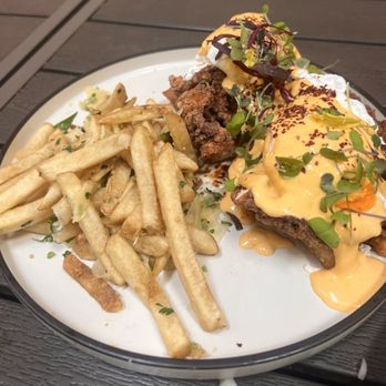 Eggy’s Neighborhood Kitchen - Fried Chicken Benedict - Breakfast & Brunch Near Me - Berkeley, California Eggy’s Neighborhood Kitchen - Fried Chicken Benedict - Breakfast & Brunch Near Me - Berkeley, California