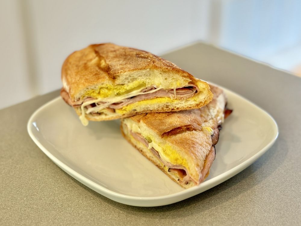 TARRAGON CAFE Updated July 2024 561 Photos & 114 Reviews 200