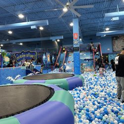 Smiley - Ball pit