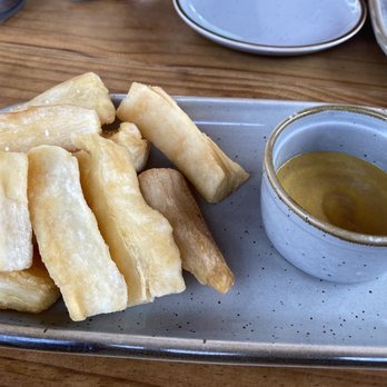 Llama Queen - Yucca Fries - Peruvian Near Me - Austin, Texas