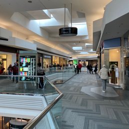 Open in 1971 Woodfield use to be the biggest indoor mall in America.