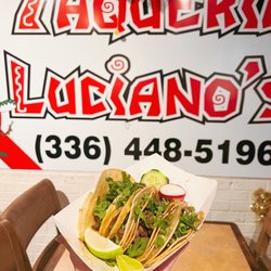 Taqueria Lucianos - Tacos!