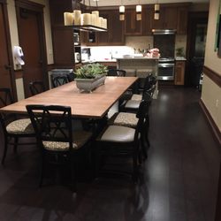 Evelyn's House - Family kitchen