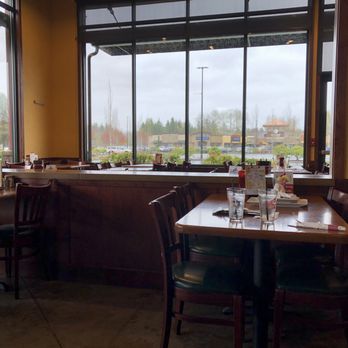 Bob's Burgers & Brew - Burgers Near Me - Blaine, Washington Bob's Burgers & Brew - Burgers Near Me - Blaine, Washington