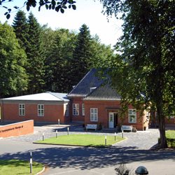 Dansk Sygeplejehistorisk Museum - Dansk Sygeplejehistorisk Museum med Kolding Fjord i baggrunden