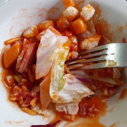 Pizza King - Warm iceberg with stale croutons...yum. Yes, even swimming in crappy dressing couldn't save this.