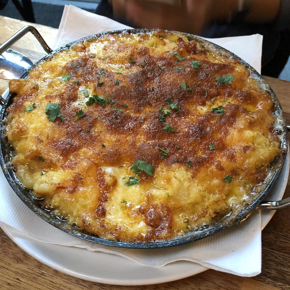 Redhook Brewlab - Lobster Mac and cheese - Breweries Near Me - Seattle, Washington Redhook Brewlab - Lobster Mac and cheese - Breweries Near Me - Seattle, Washington