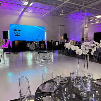 1. SoCal Dance Floors
