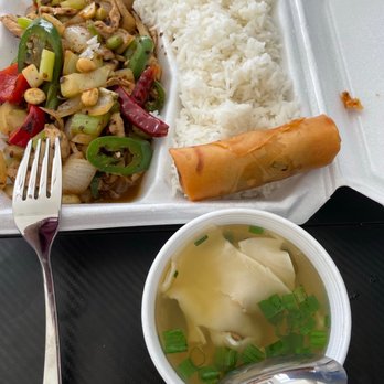 Eest Asian Bistro - Kung Pao Chicken Lunch Special - Asian Fusion Near Me - Avondale, Arizona Eest Asian Bistro - Kung Pao Chicken Lunch Special - Asian Fusion Near Me - Avondale, Arizona