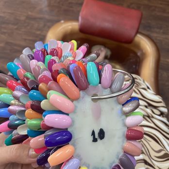 iNails - Gel color wheel - Nail Salons Near Me - Simi Valley, California